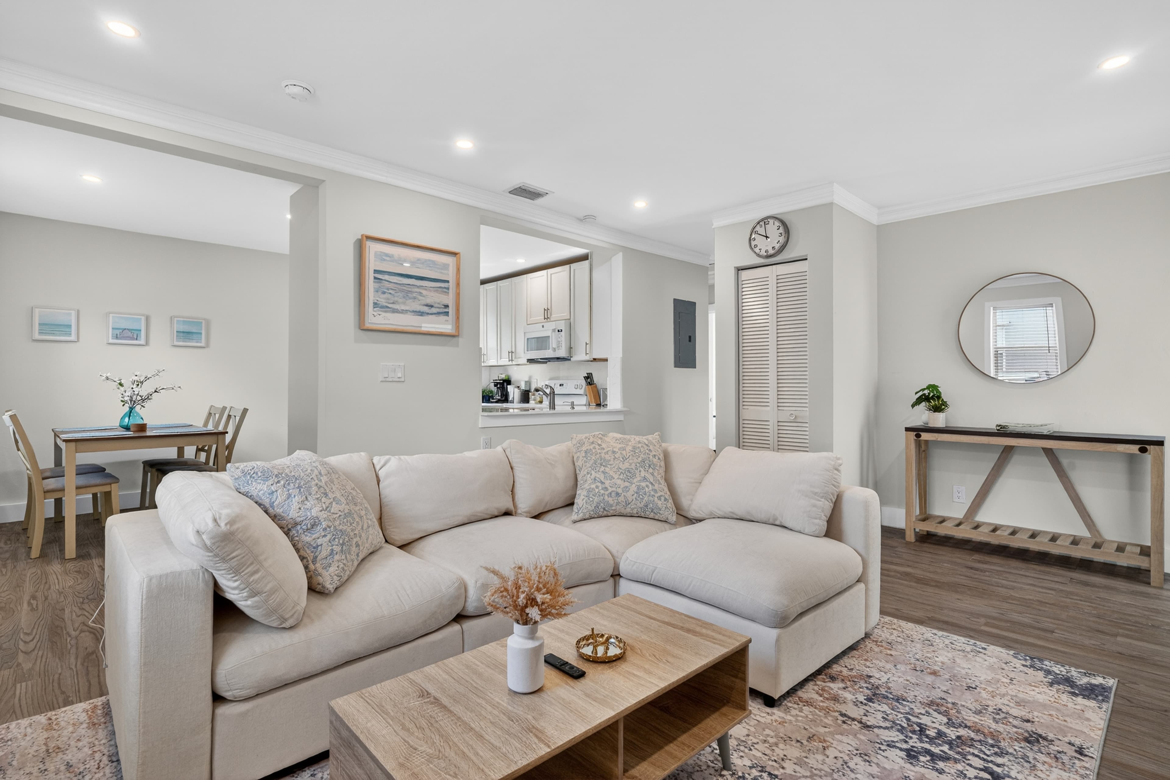2BR Las Olas | Downtown Fort Lauderdale